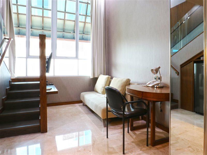 Hotel The Baile à Jakarta Extérieur photo