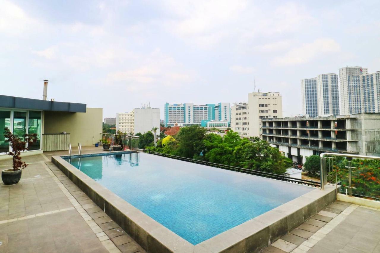 Hotel The Baile à Jakarta Extérieur photo